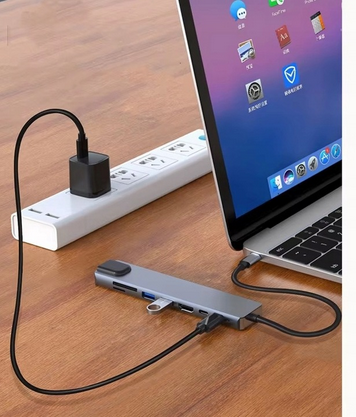 Adapter/ Przejściówka KOPIER 8w1