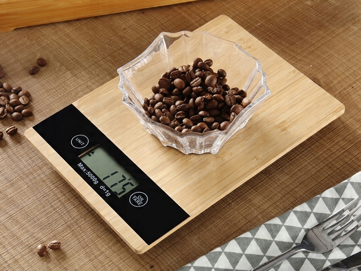 Waga Kuchenna KOPIER Drewniana Elektryczna Max: 5kg